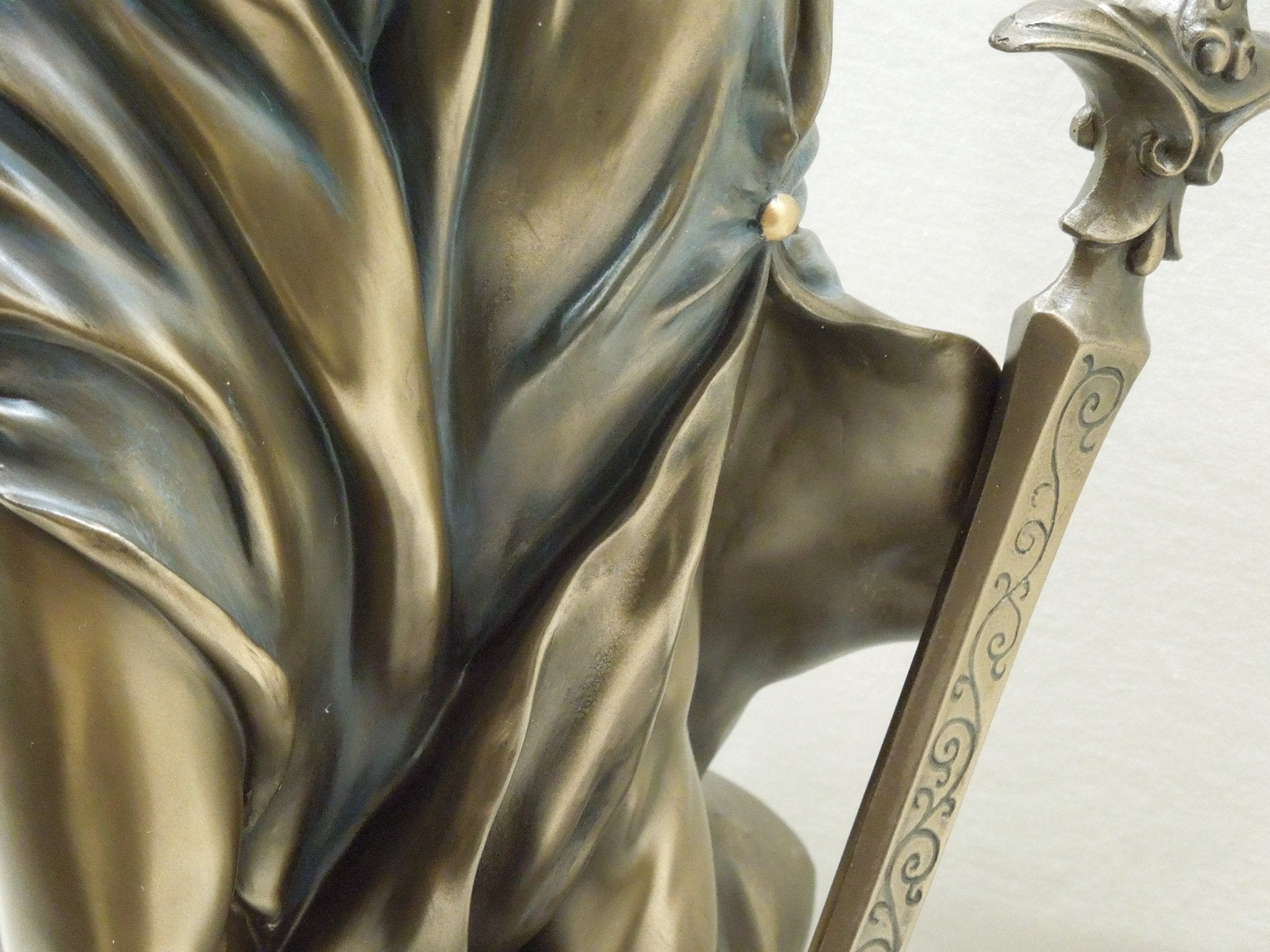 La Justicia 28 Bronze