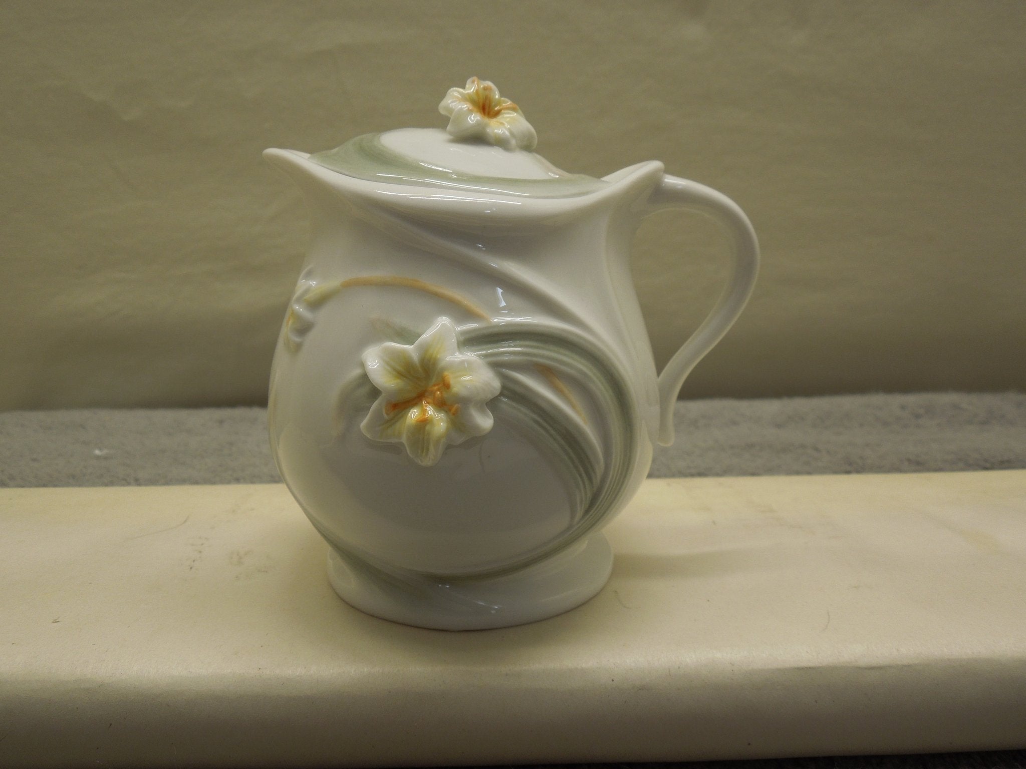 Miscellaneous China